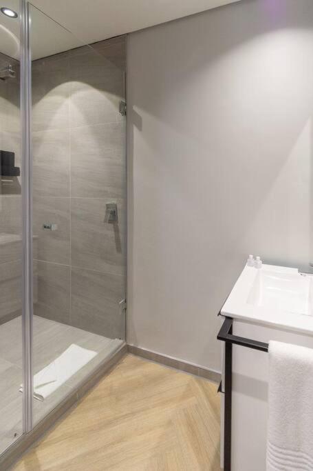 Brand New Large Studio Apartment In Cape Town. Esterno foto